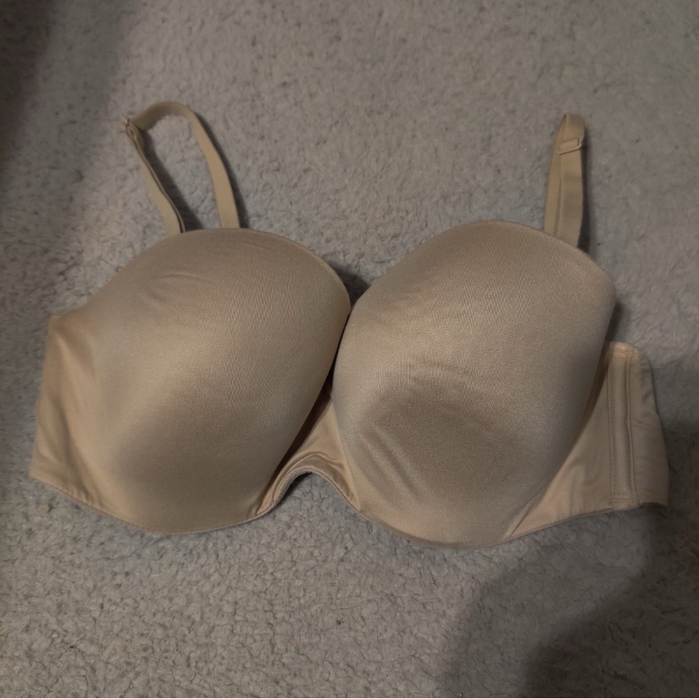 Victoria's Secret Lightly Lined Beige Bra Removable Straps Underwire Nude Tan